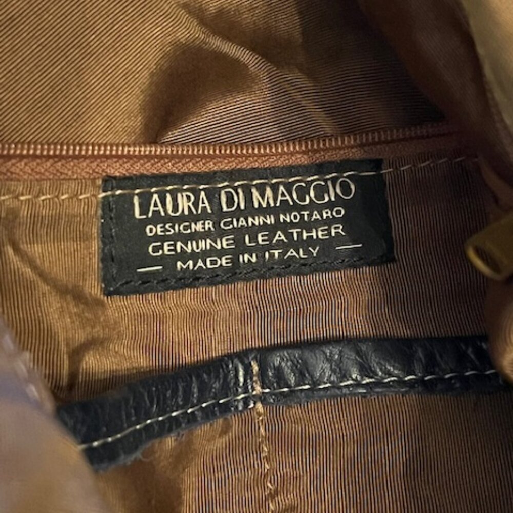 LAURA DI MAGGIO | Black Pebbled Leather Shoulder bag with Charm Padlock-EUC - Picture 12 of 15